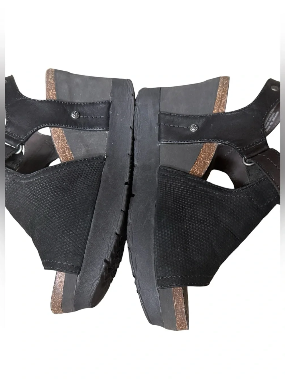 OTBT Women's Waypoint Black Leather Wedge Sandals 7